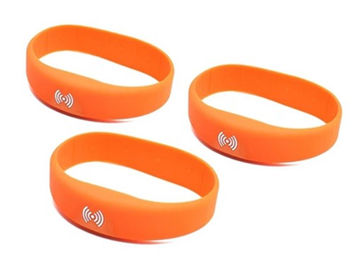 Mäkký silikónový RFID náramok – pohodlné, odolné a prispôsobiteľné inteligent...